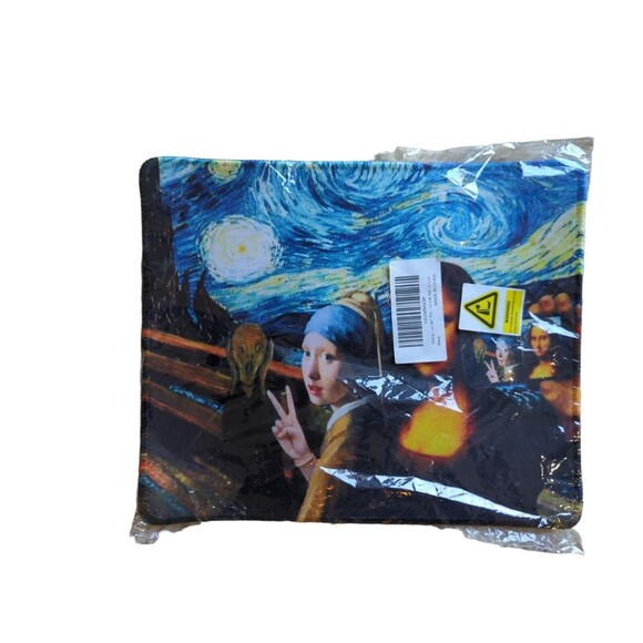 Mona Lisa Starry Night Girl With Pearl Earring Taking a Selfie Mouse Pad Gift - Picture 1 of 4
